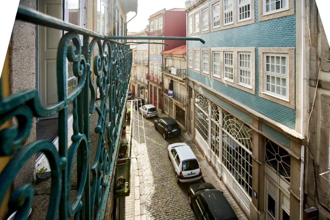 Market Place Porto Luaran gambar